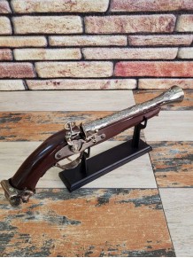 Dekoratif Antika Tüfek Tasarımlı Çakmak Dekoratif Antika Tüfek Tasarımlı Çakmak