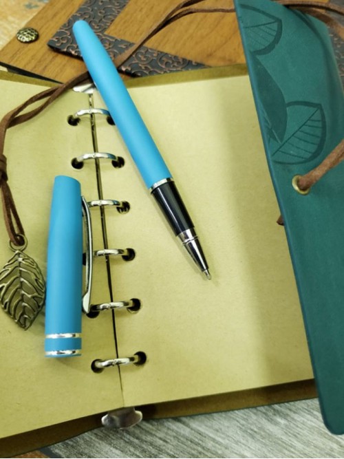 Kişiye Özel Ahşap Kutulu Deri Defter Ve Kalem Seti Mavi Renk