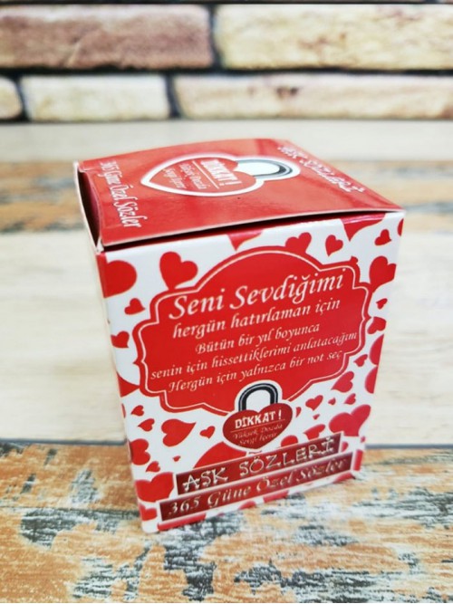 365 Adet Aşk Sözü Aşk Sözleri