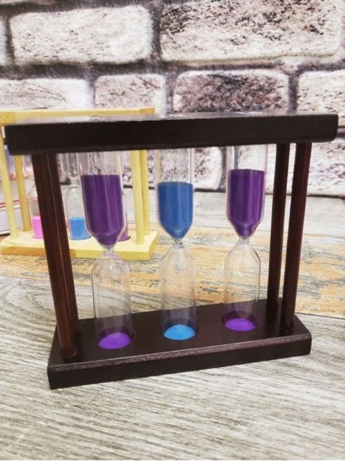 Ahşap Korumalı İlginç Kum Saati Ahşap Korumalı İlginç Kum Saati