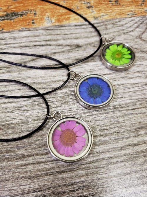 Canlı Çiçek Kolye Papatya