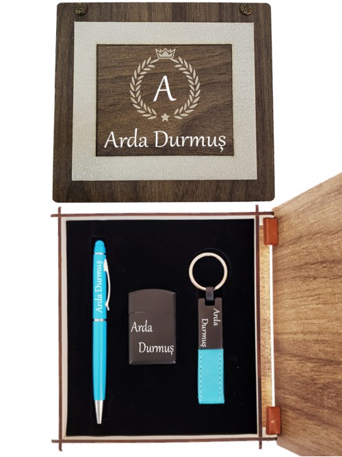 İsme Özel Turkuaz Dokunmatik Kalem Anahtarlık Ve Çakmak Deri Ahşap Kutulu