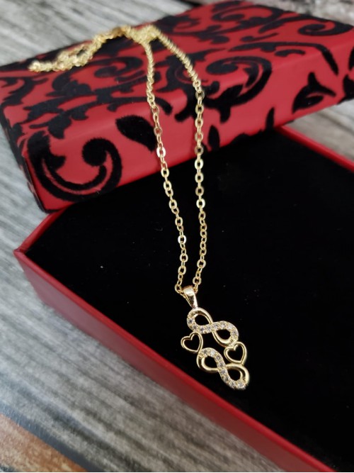 Kalpli Sonsuzluk Kolyesi Zirkon Taşlı