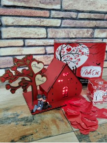 Kişiye Özel Romantik Sevgili Ahşap Aşk Evi