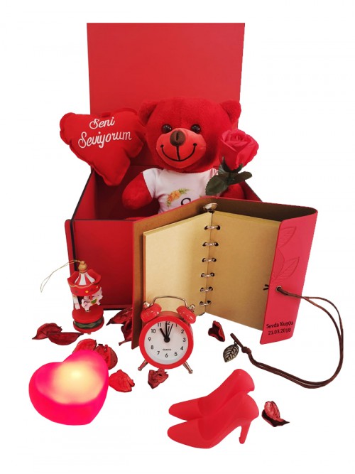 Sevgiliye Hediye Romantik Aşk Kutusu Sevgiliye Hediye Romantik Aşk Kutusu