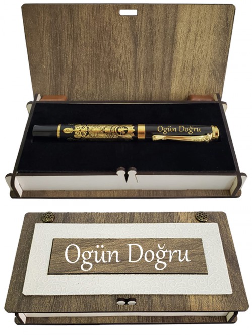 Kişiye Özel Osmanlı Tuğrası Kabartmalı Roller Kalem Derili Ahşap Kutulu Kişiye Özel Osmanlı Tuğrası Kabartmalı Roller Kalem Derili Ahşap Kutulu