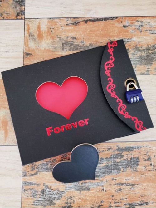 Forever Yazılı Kalpli Şifreli Kilitli Albüm