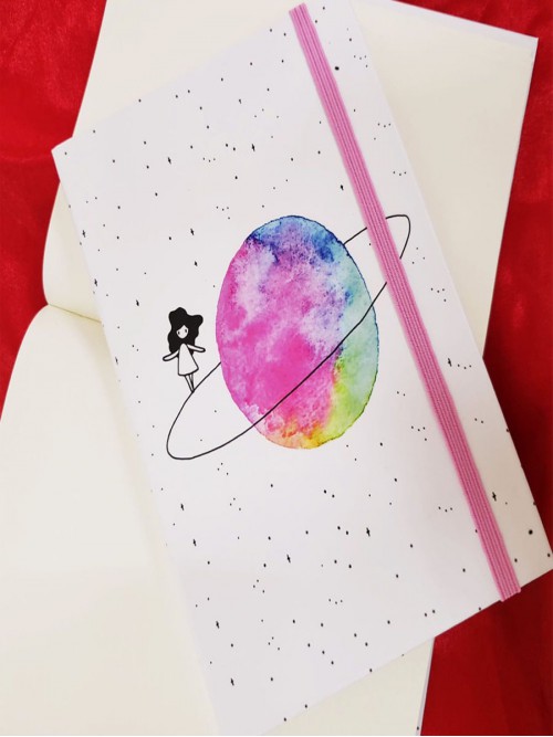 Satürnlü Kız Baskılı Defter